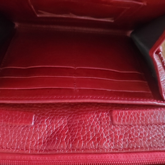 Brighton crossbody bag. - Picture 4 of 6